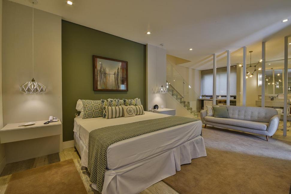 & Saint Michel Hotel 4*